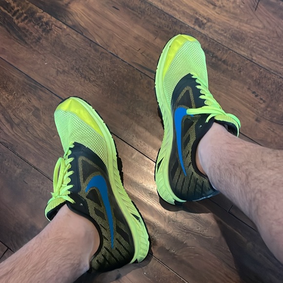 Nike Zoom Fly shoes - Picture 3 of 7